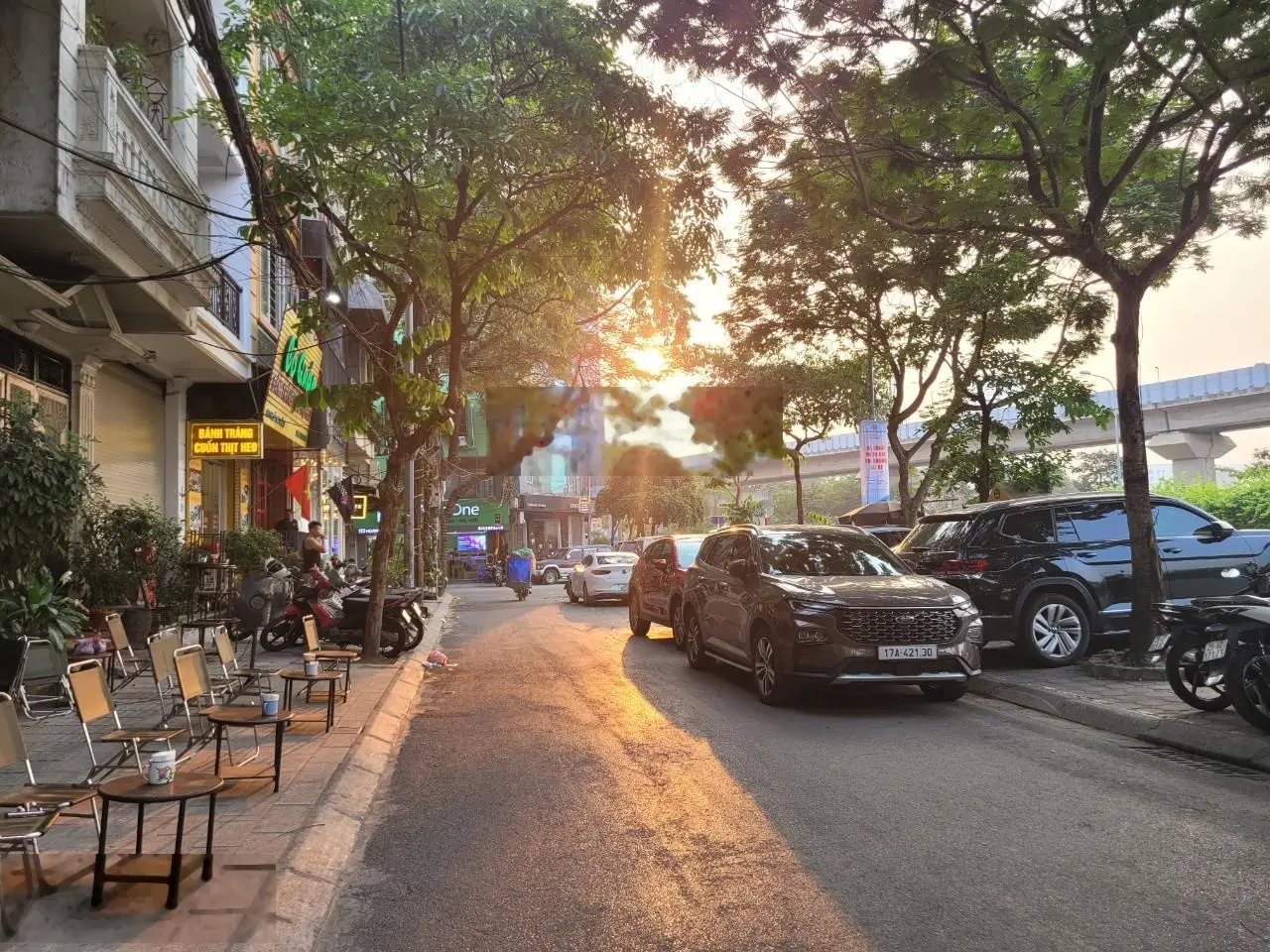 Hiếm - Bán nhà phố Hoàng Cầu, Ô chợ Dừa, Đống Đa, 58m2* mặt tiền 4.2m, ô tô vào nhà