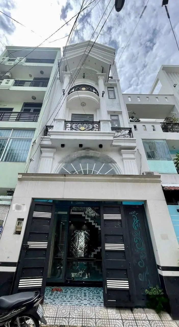 Vợ chồng tôi bán nhà Điện Biên Phủ-Q10, gần Vincom 3tháng2. Giá 3tỷ970/86,6m2 đang cho thuê 28triệu
