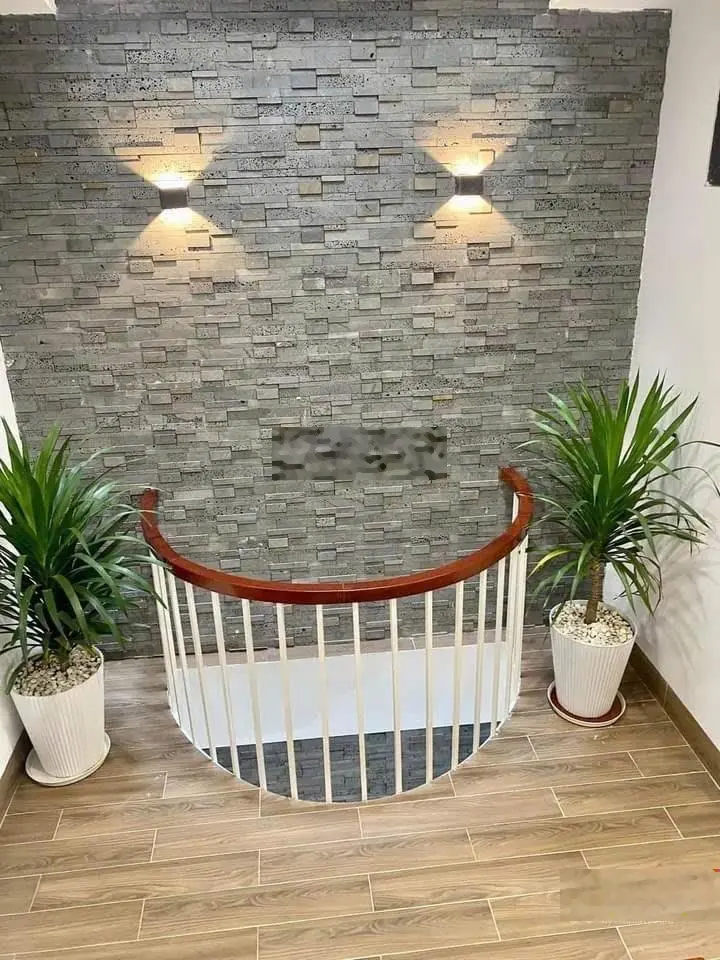 Tôi cần bán nhanh nhà Nguyễn Thiện Thuật - P3 - Q3. DT 73,6m2 gần BV Bình Dân cho thuê 25tr/th