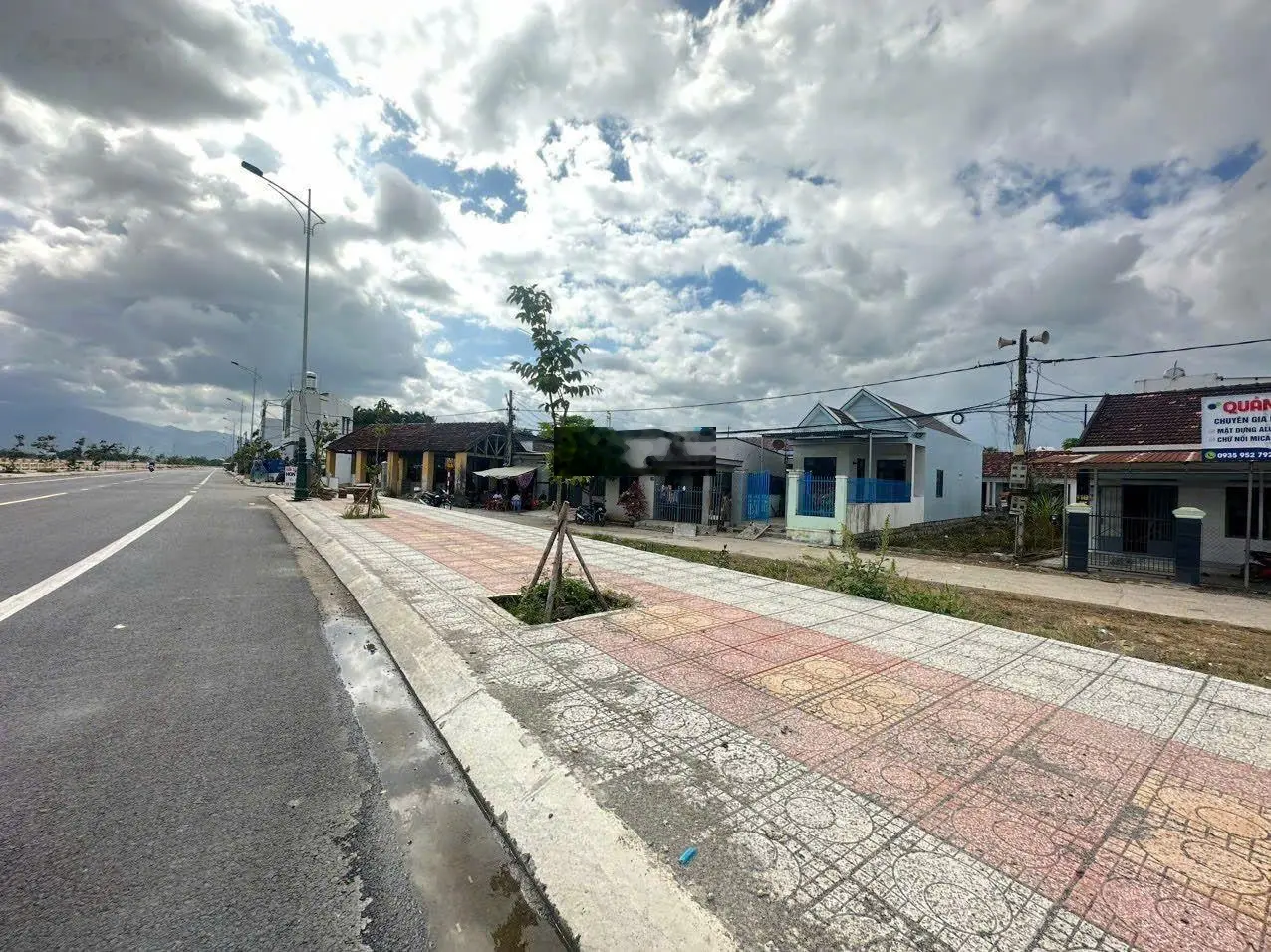Đất mặt tiền bờ kè Trần Phú, Diên Khánh, Nha Trang DT 100m2 full thổ ngang 5m nở hậu 6m, đường 24m