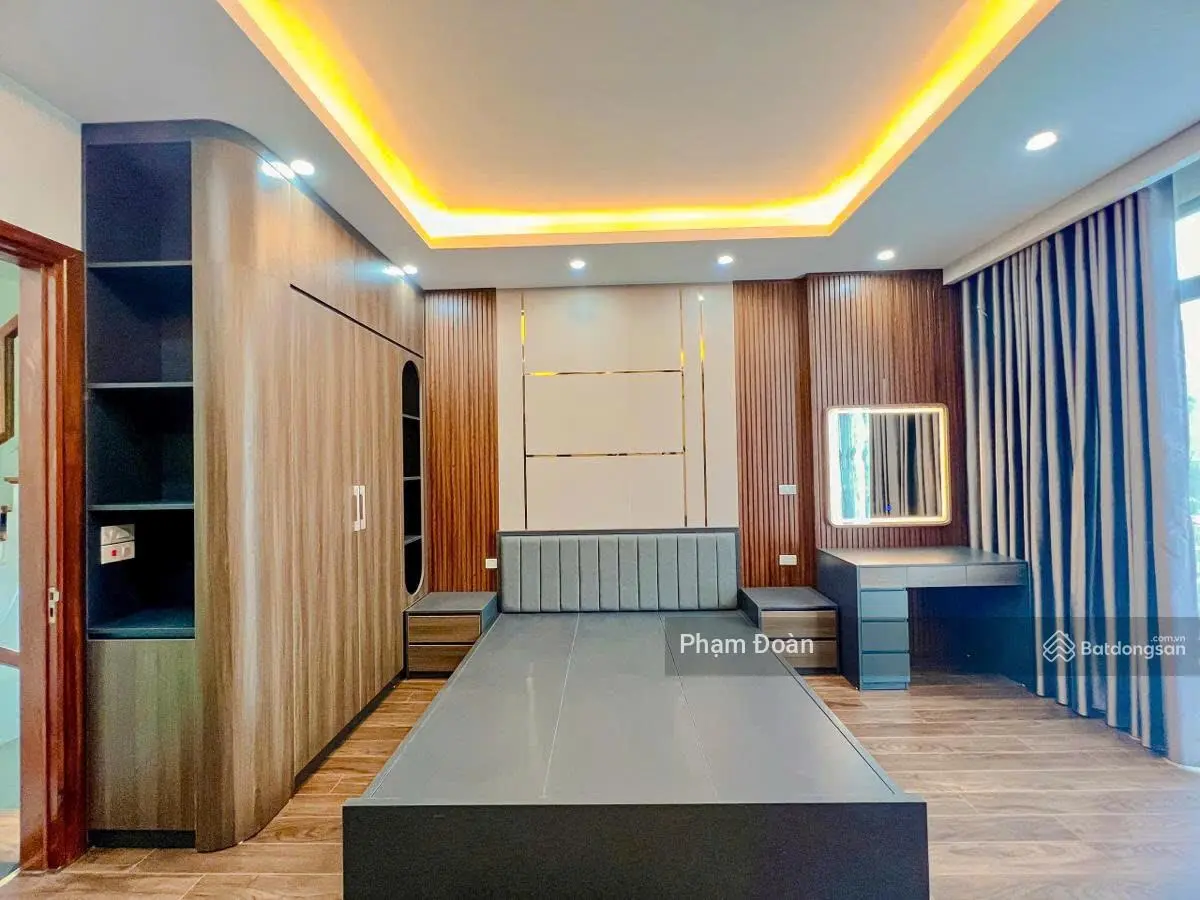 Bán nhà khu đô thị đại kim mới ,thang máy nhà đẹp ở ngay ,giá rẻ nhất khu chính chủ bán