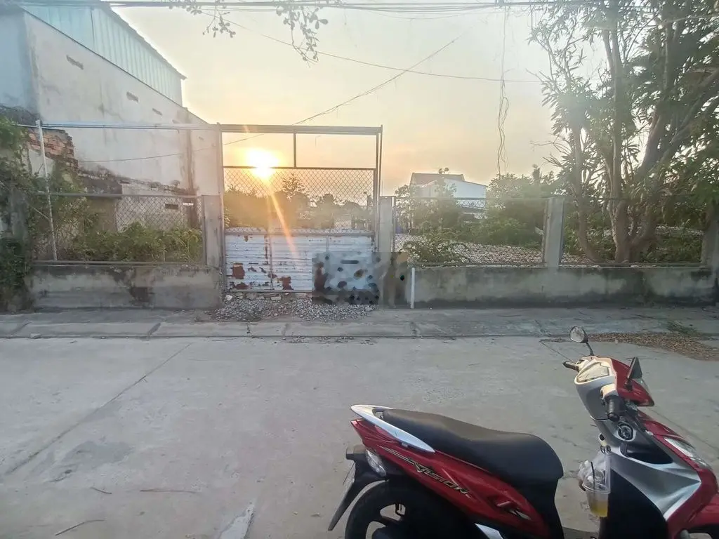 Đất full thổ cư view sông 2 mặt tiền đường xe tải kdc hiện hữu