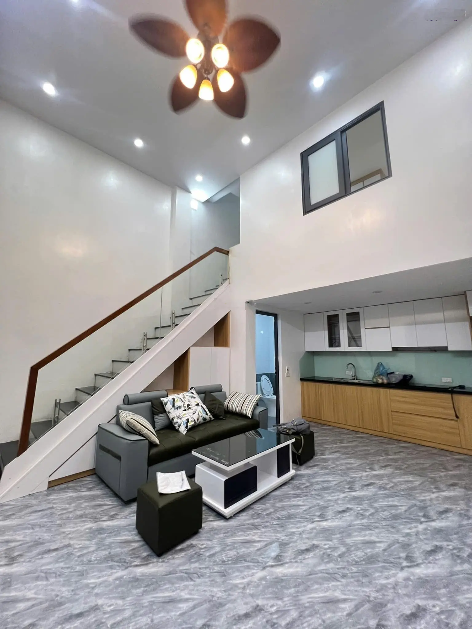 Hiếm hot bán nhà trung tâm Đống Đa 38m2 - tặng full nội thất - giá quá ngon chỉ 4,95 tỷ
