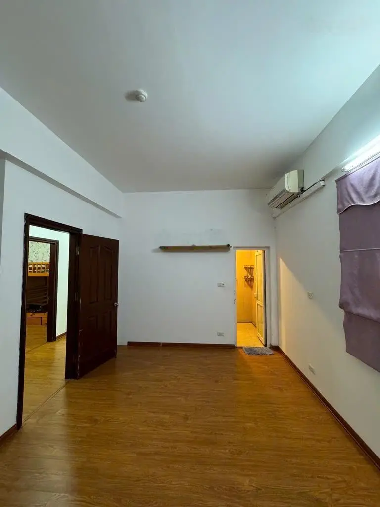 Bán căn hộ 3 phòng ngủ 2 vệ sinh 100m2 khu đô thị Sài Đồng - Căn góc tầng 9 thoáng mát siêu đẹp