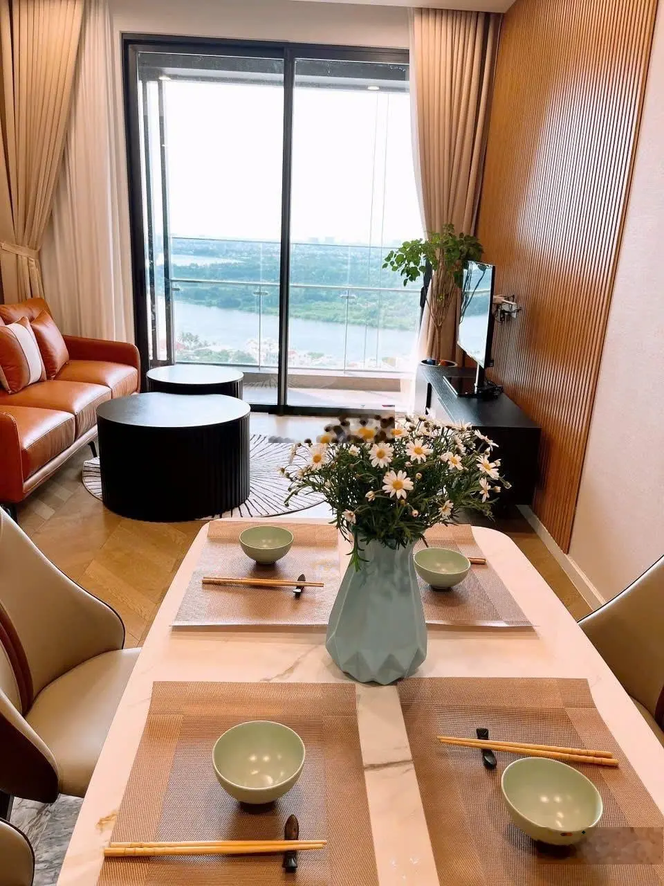 Chủ nhà cần tiền bán gấp căn 3PN Lumiere Riverside view sông tầng bao đẹp giá 12 tỷ. LH 0902 896 ***