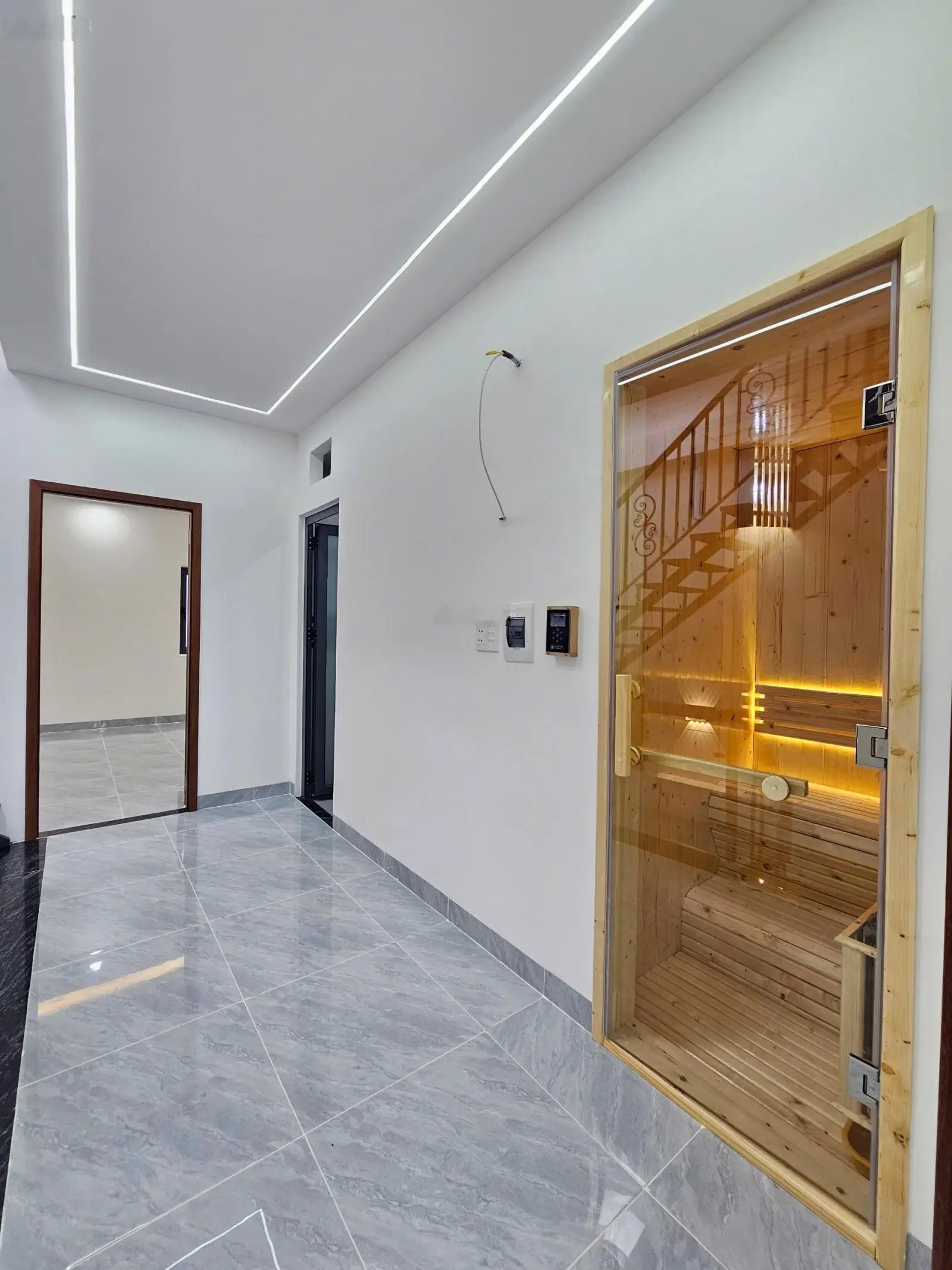 Nhà hoàn công KDC đồng bộ, cách DT743 chỉ 300 m. Đường 12m thông