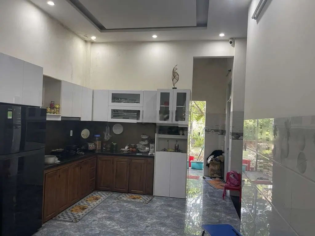 Bán nhà gia giang. Kiểu biệt thự. 230m2. Trần đại nghĩa. Kiệt 7m.