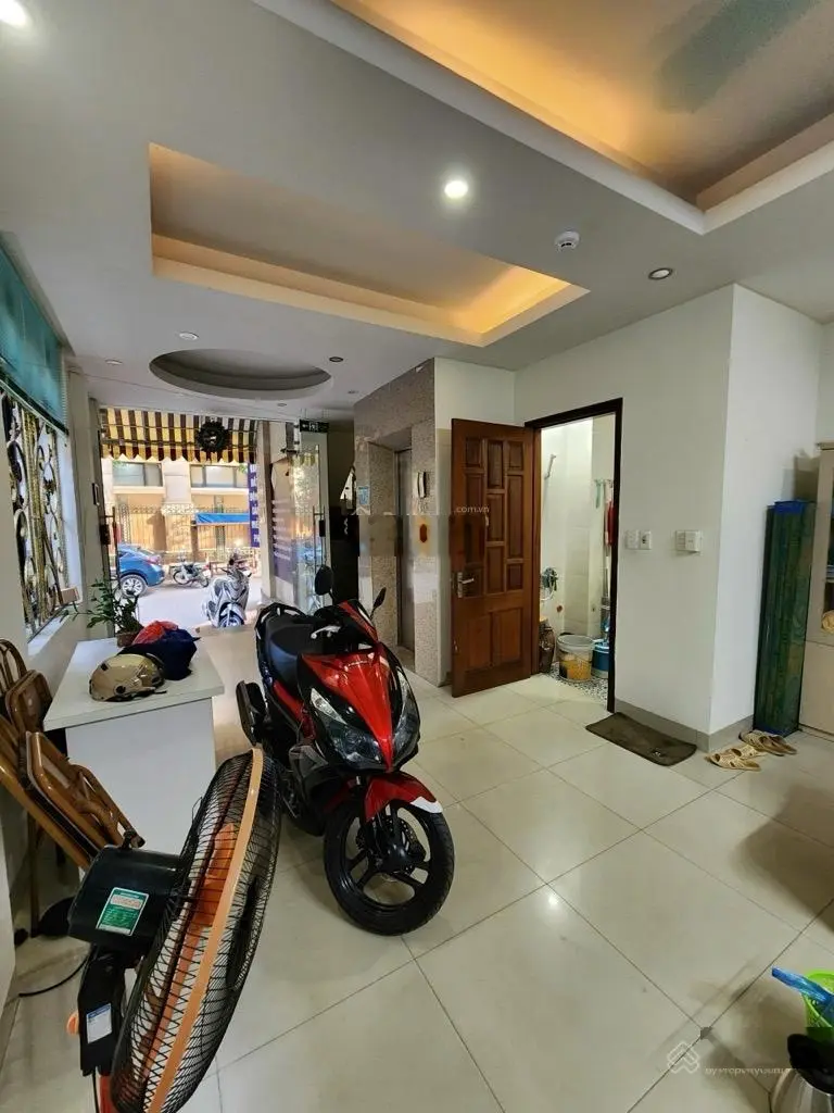 Bán nhà Hồ Tùng Mậu, lô góc - ôtô tránh 7 tầng thông sàn - thang máy, 65,8 m2, 24 tỷ