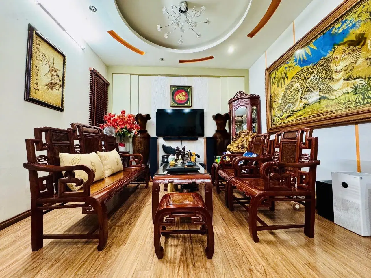 Cần Bán nhà riêng Phố Pháo Đài Láng 40m 5 Tầng MT 4,8m chỉ 8,4 tỷ Full nội thất 20m ô tô.