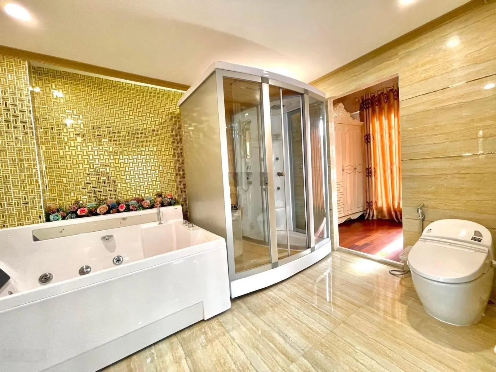 Bán căn biệt thự 3 tầng đường Phạm Phú Tiết, Trung tâm TP. Đà Nẵng