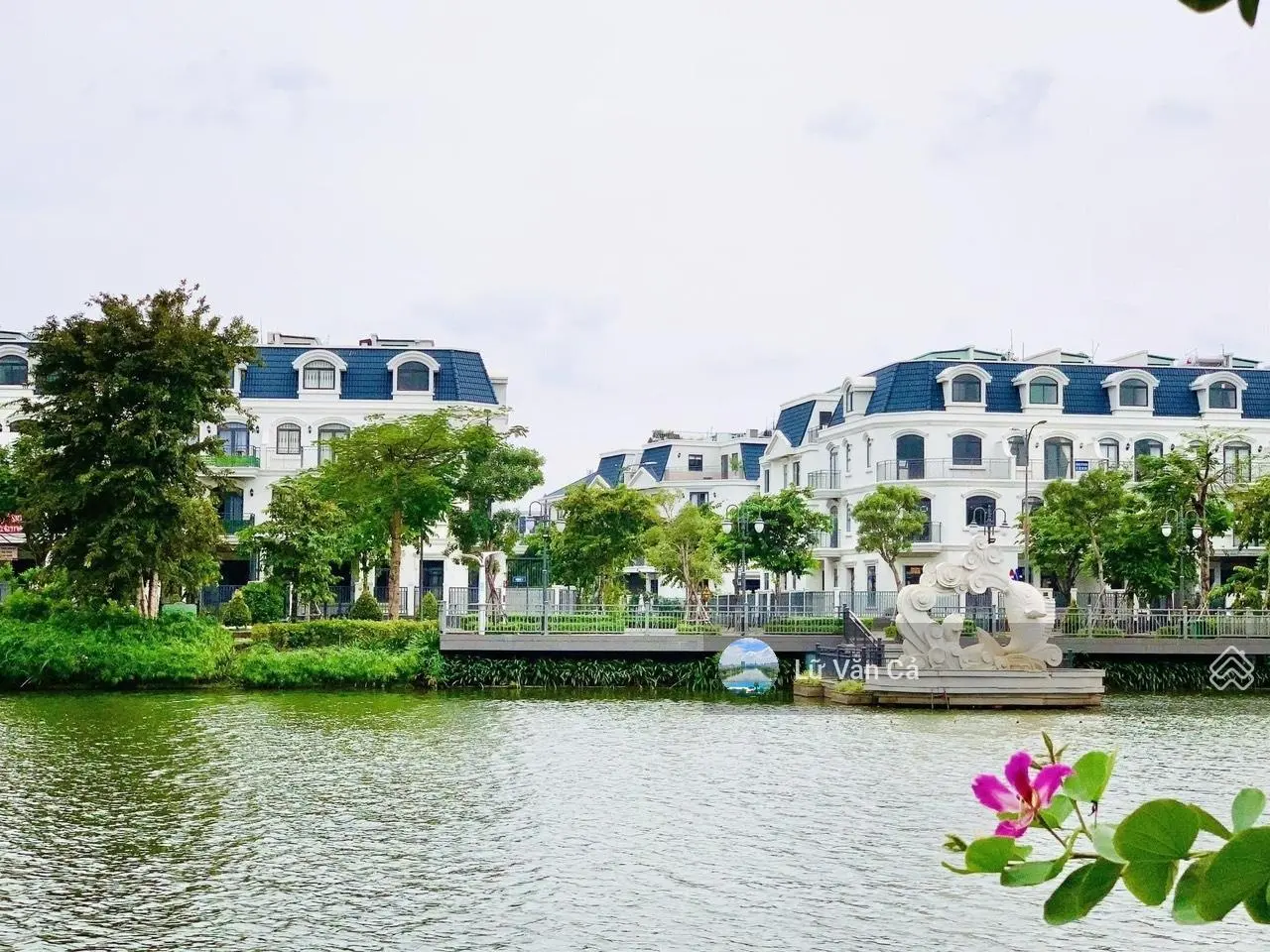 Nhà phố lakeview city view hồ, 20 tỷ full, đường 25m, liên hệ 0907 860 ***