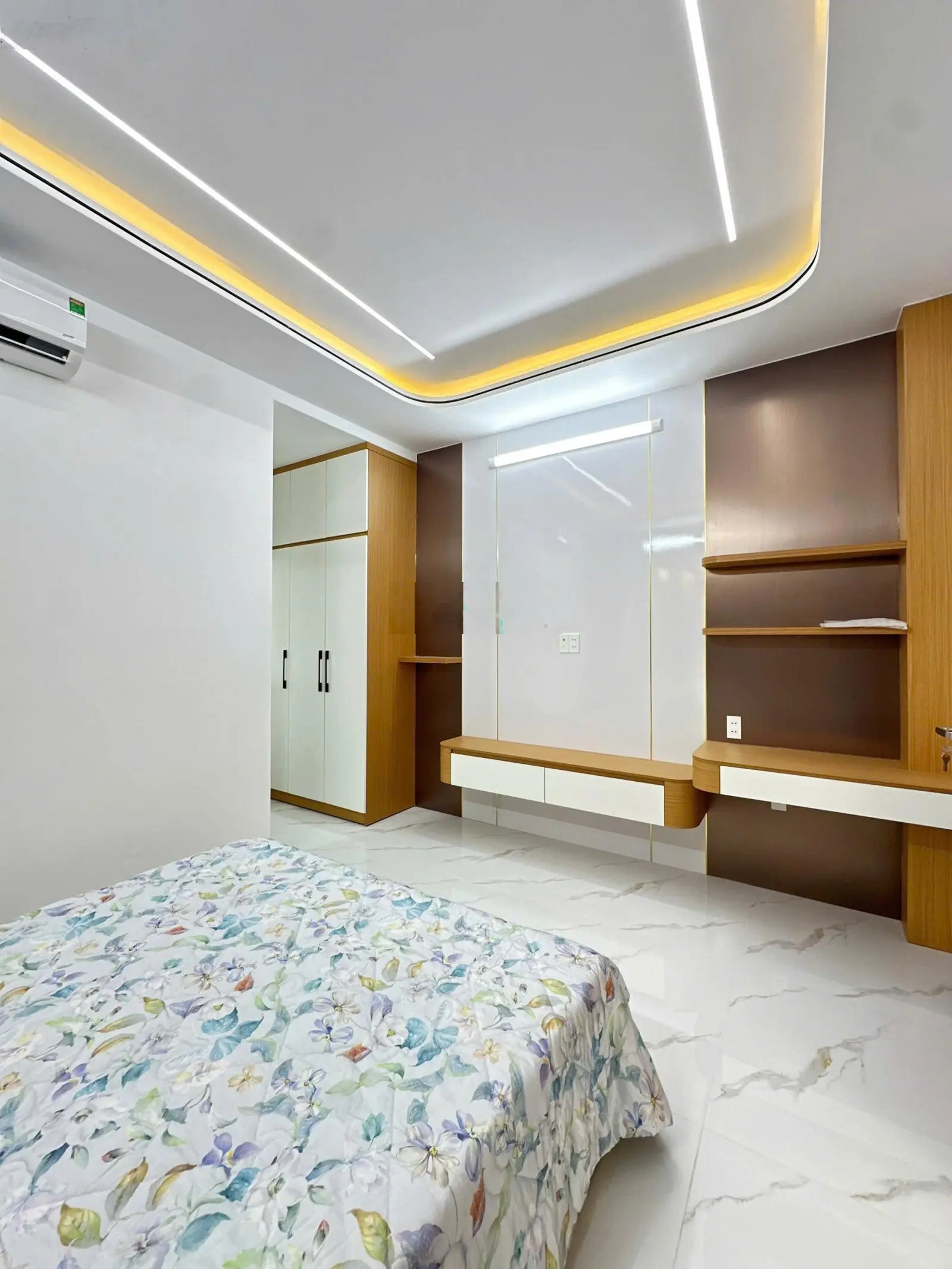 Bán nhà 5 tầng xây kiên cố Bình Tân đường Lê Văn Quới 7tỷ45, nội thất siêu đẹp, mặt tiền lớn kd tốt