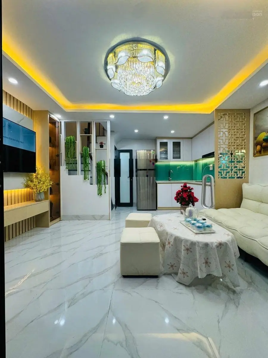 10m ra phố! Xã Đàn, đường cực rộng, 60m2, MT 6m, giá 9 tỷ (150 tr/m2)