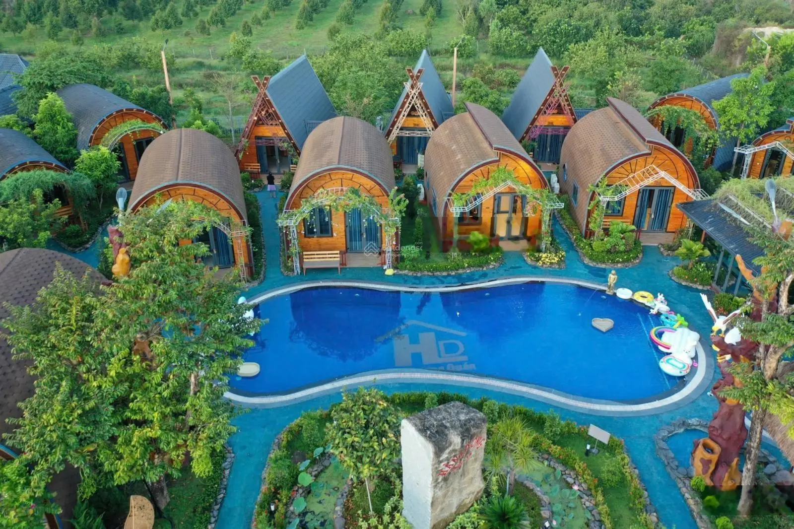 CHUYỂN NHƯỢNG DỰ ÁN RESORT LÂM ĐỒNG. Mặt tiền Quốc lộ 20, gần Đại Tùng Lâm Hoa Sen.