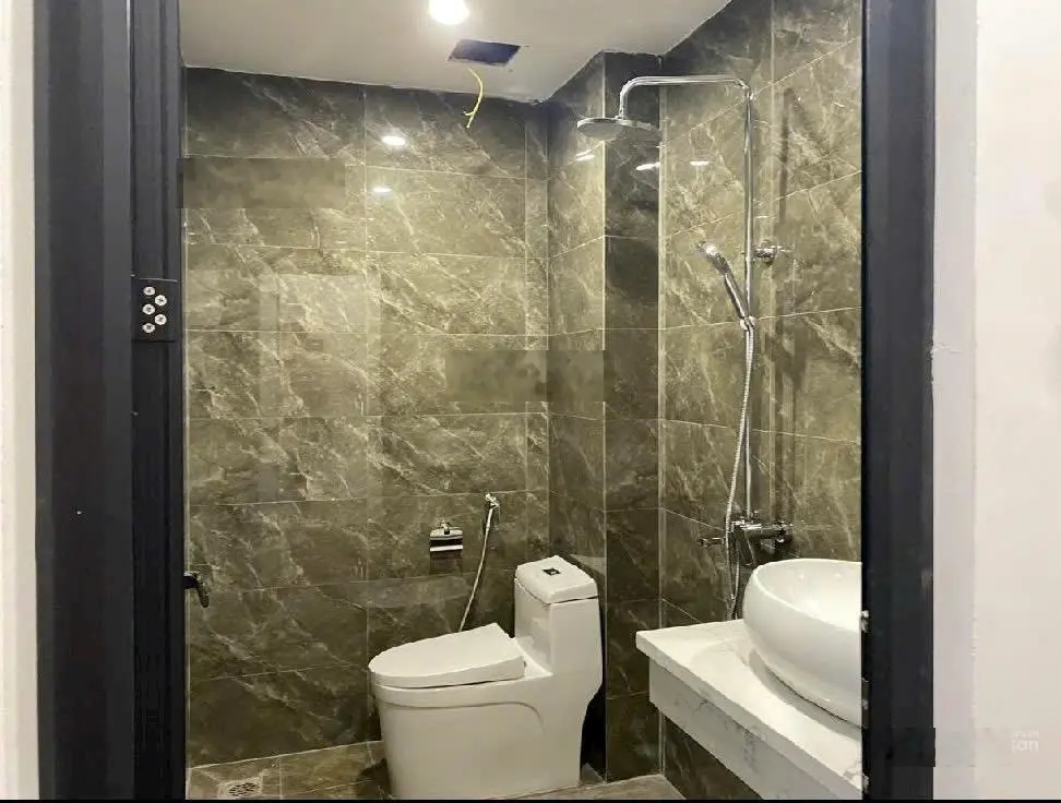 Nhà mới đẹp thiết kế hiện đại ở sướng, Full nội thất, nằm gần TTTM Aeon 150m, Quận Long Biên