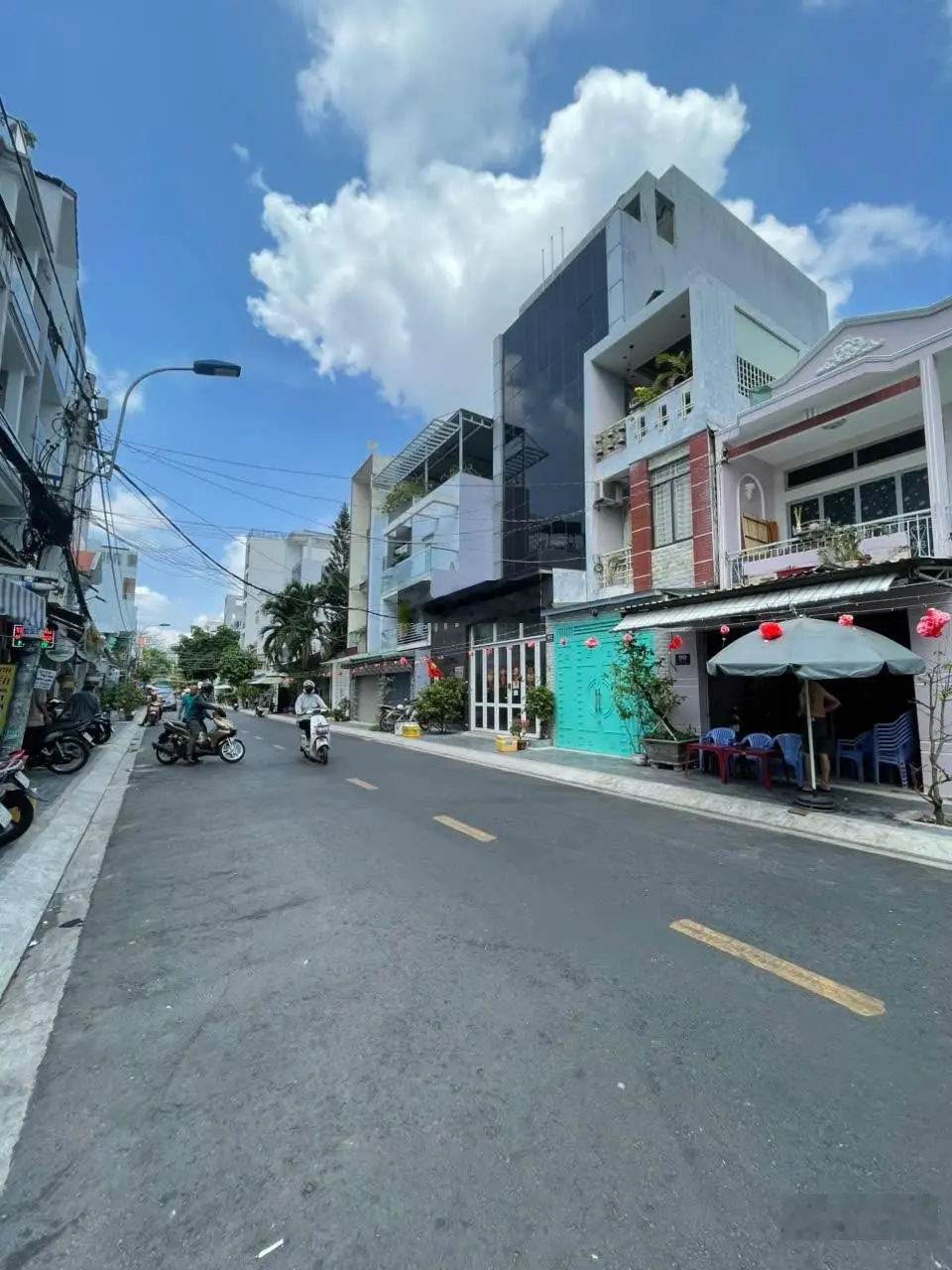 Nhà mặt tiền đường 12m khu kinh doanh gần trường. Ngang 7m giá rẻ. Cho được thuê 25tr. 12,5 tỷ TL