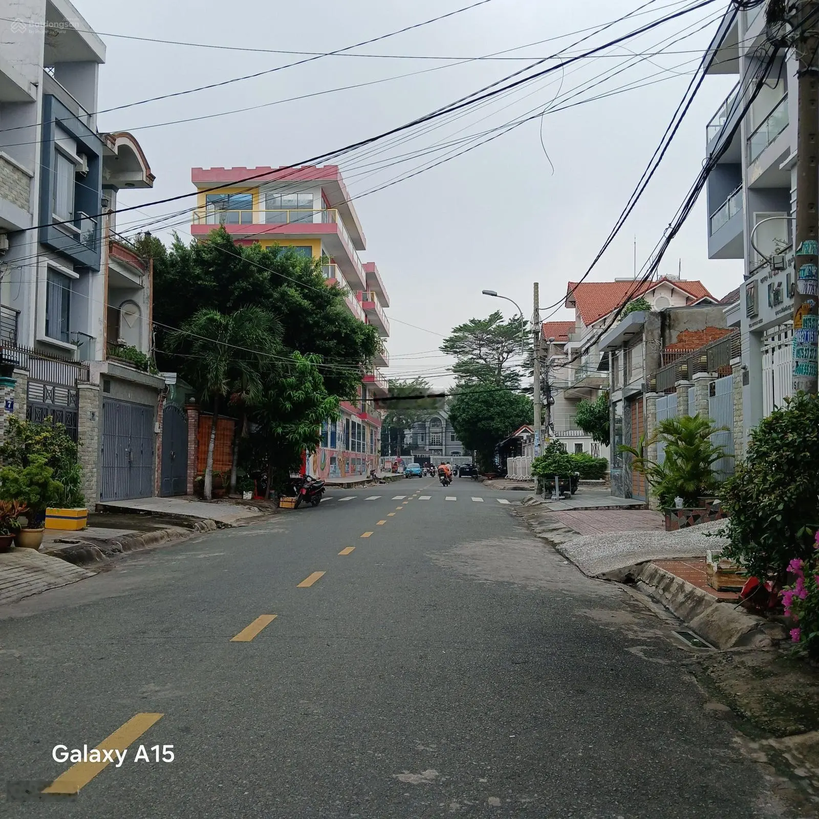 GÍA ĐẦU TƯ ! Siêu phẩm nhà MT ngay Phan Đăng Lưu, P.7, Q.Phú Nhuận-10x20 m-4 tầng -HĐT 104tr- 36 tỷ