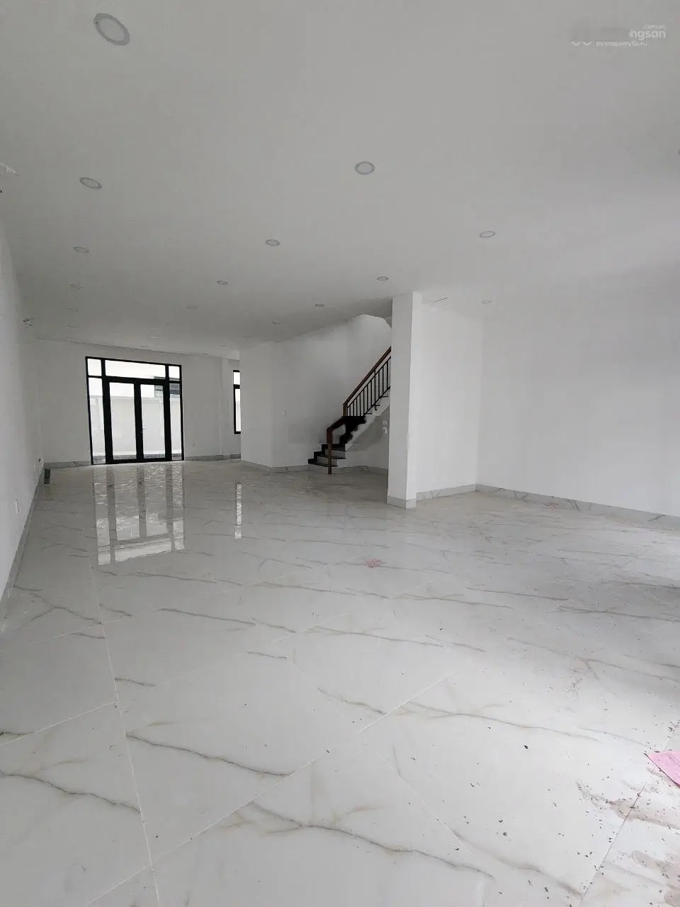 Siêu phẩm nhà phố 144m2 - 1 trệt 4 lầu, chỉ 19,6 tỷ - Rẻ nhất thị trường! Liên hệ ngay 0902364255