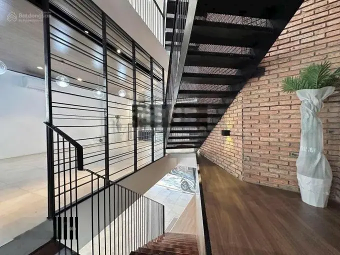 Bán nhà Trần Khánh Dư, P. Tân Định Q1. DT 63m2 gần cầu Trần Khánh Dư. Đang cho thuê 42tr