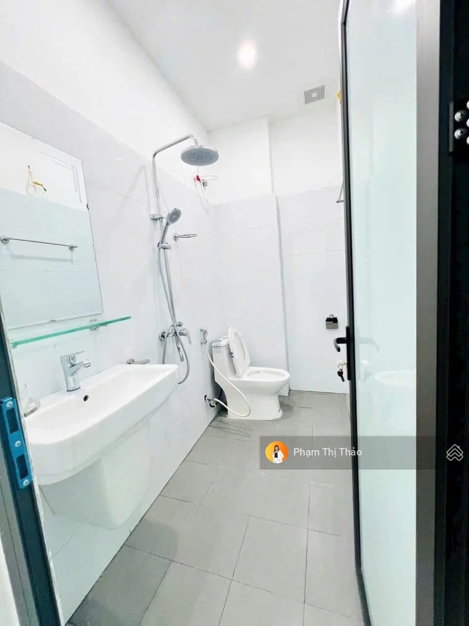 Căn 3 tầng trung tâm thị trấn An Dương ngõ oto đỗ cửa chỉ có giá 1,7x tỉ(Rẻ nhất thị trấn)