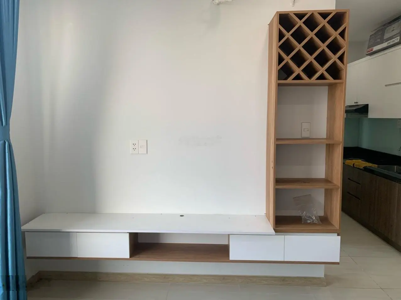 Cần bán gấp căn 2PN2WC - Bcons Garden - Full nội thất như hình- Giá 1ty530 bao hết, sổ hồng riêng