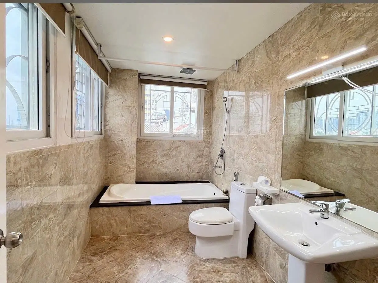 Bán nhà khu hưng phước 4 - phú mỹ hưng, quận 7 17 phòng chdv, thang máy thu nhập 6.000$/tháng