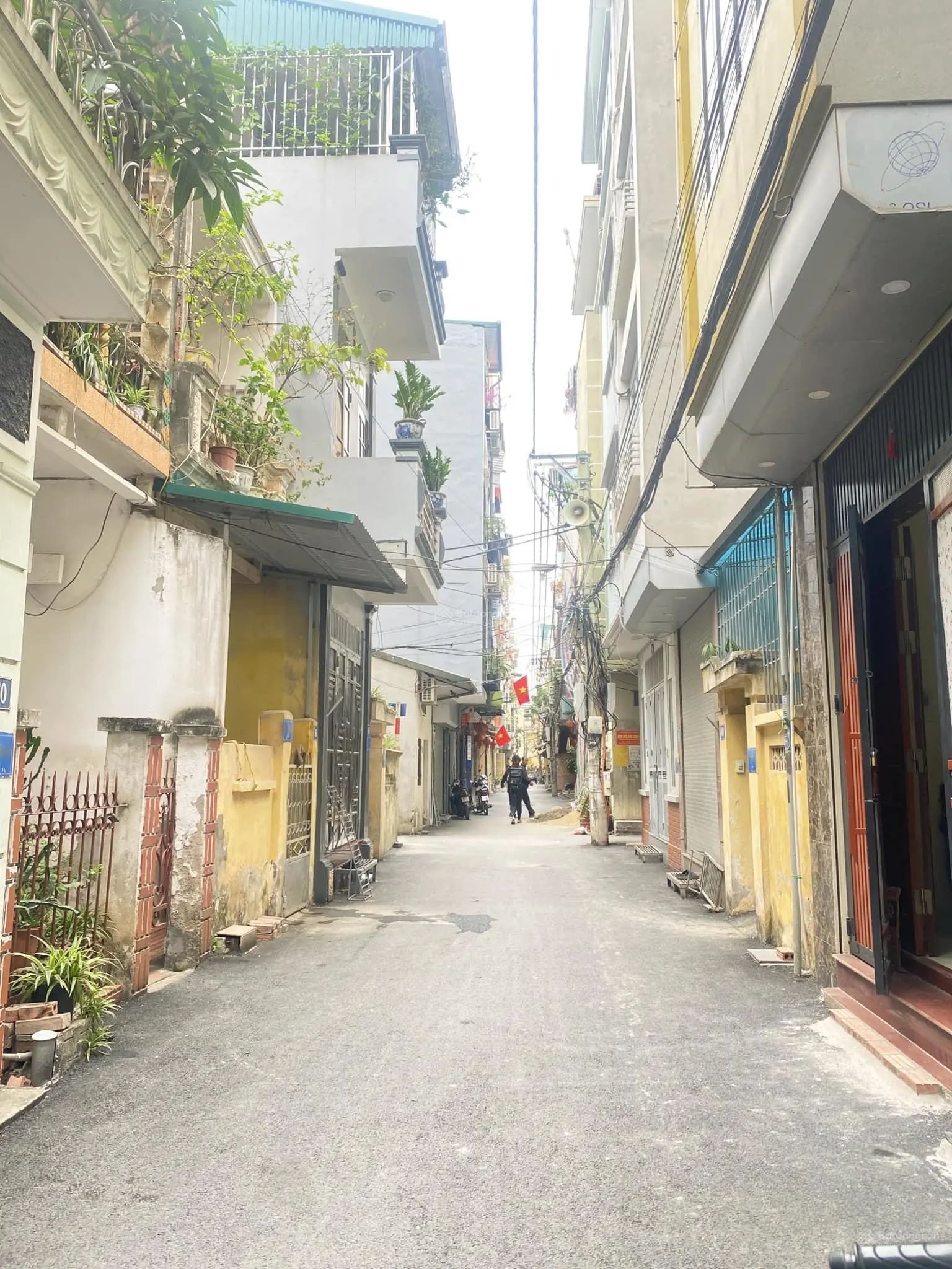 Đất vàng kinh doanh Vạn Phúc Hà Đông 42m2, 2 MT trước sau 3,1m ngõ thông, ô tô, giá chỉ 6.85 tỷ