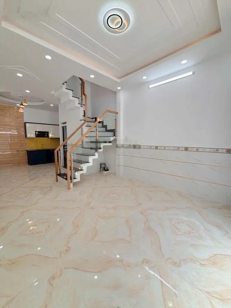 Hẻm ô tô 6 mét nhà mới dọn vào ở ngay. kinh doanh đa ngành nghề