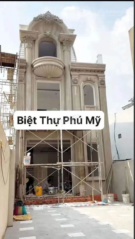Biệt thự siêu đẹp phú mỹ hánh DX 43 đối diện hiệp thành 3 sân 4 ô-tô 4 PN Hướng Đông Nam