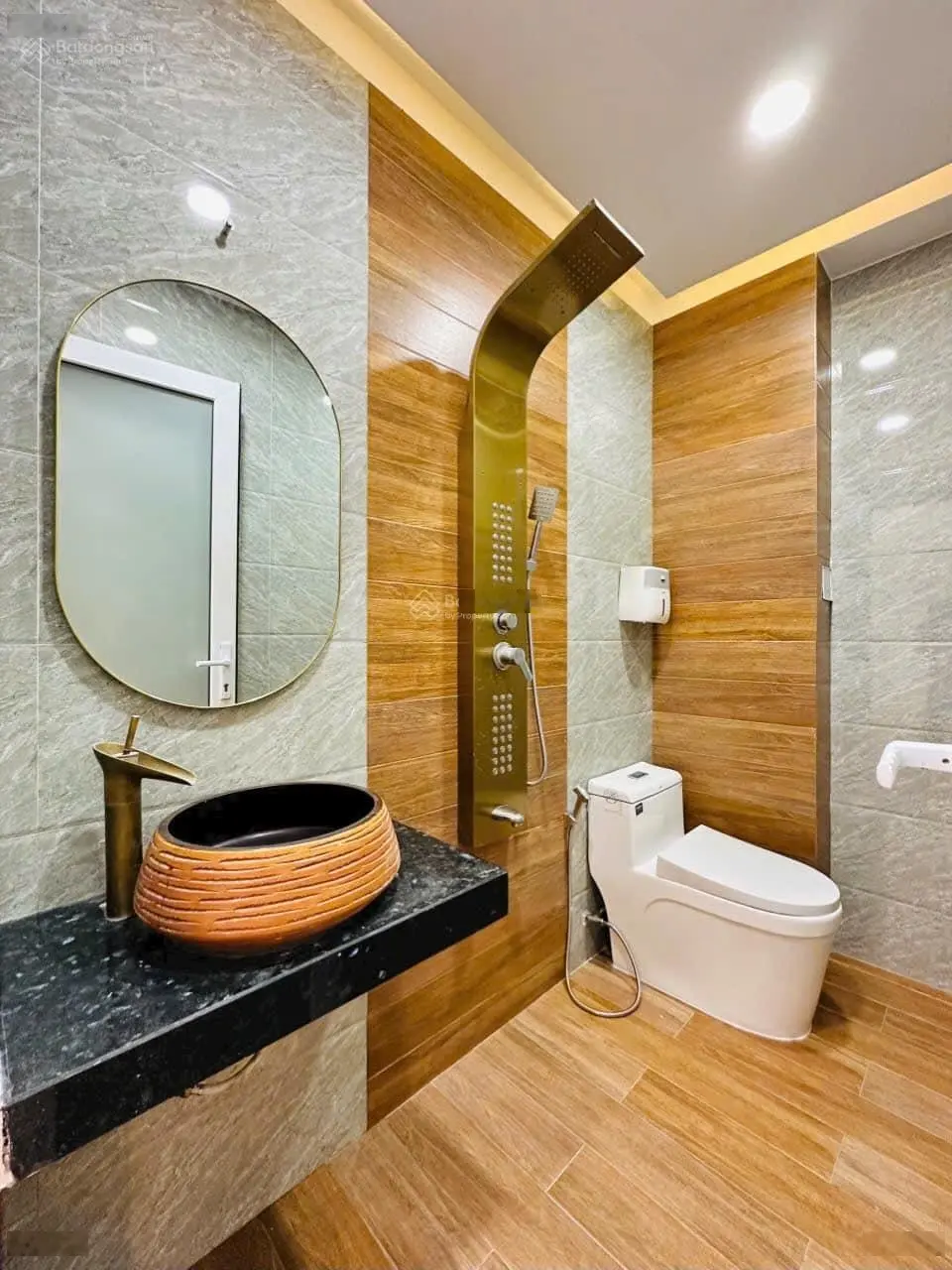 SIÊU PHẨM NHÀ 1 TRỆT 3 LẦU TẠI NHÀ BÈ - SHR - DT 56M2 - GIÁ CHỈ 1 TỶ 5 - CHÍNH CHỦ KÝ GỬI