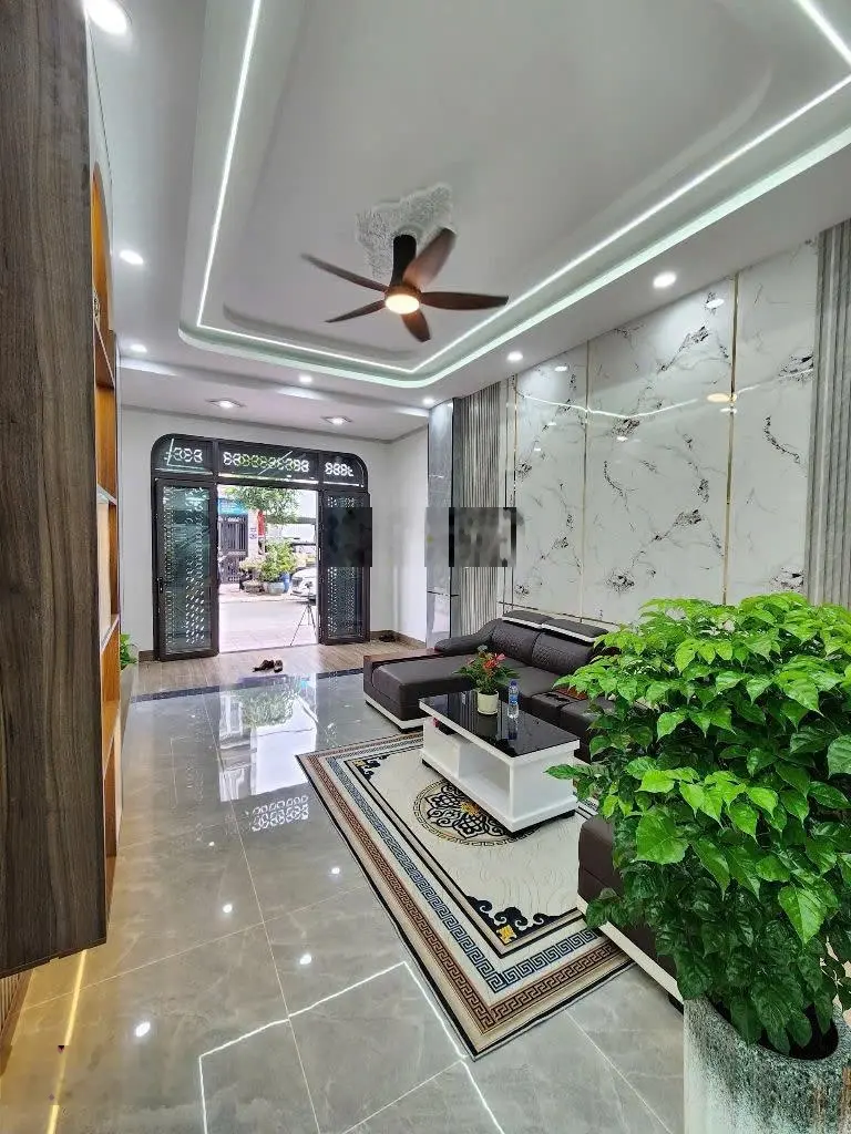 Nhà gần Sài Gòn: 4,6 tỷ, nhà 1 trệt 2 lầu đầy đủ nội thất KDC gần trung tâm y tế Dĩ An, TP. Dĩ An