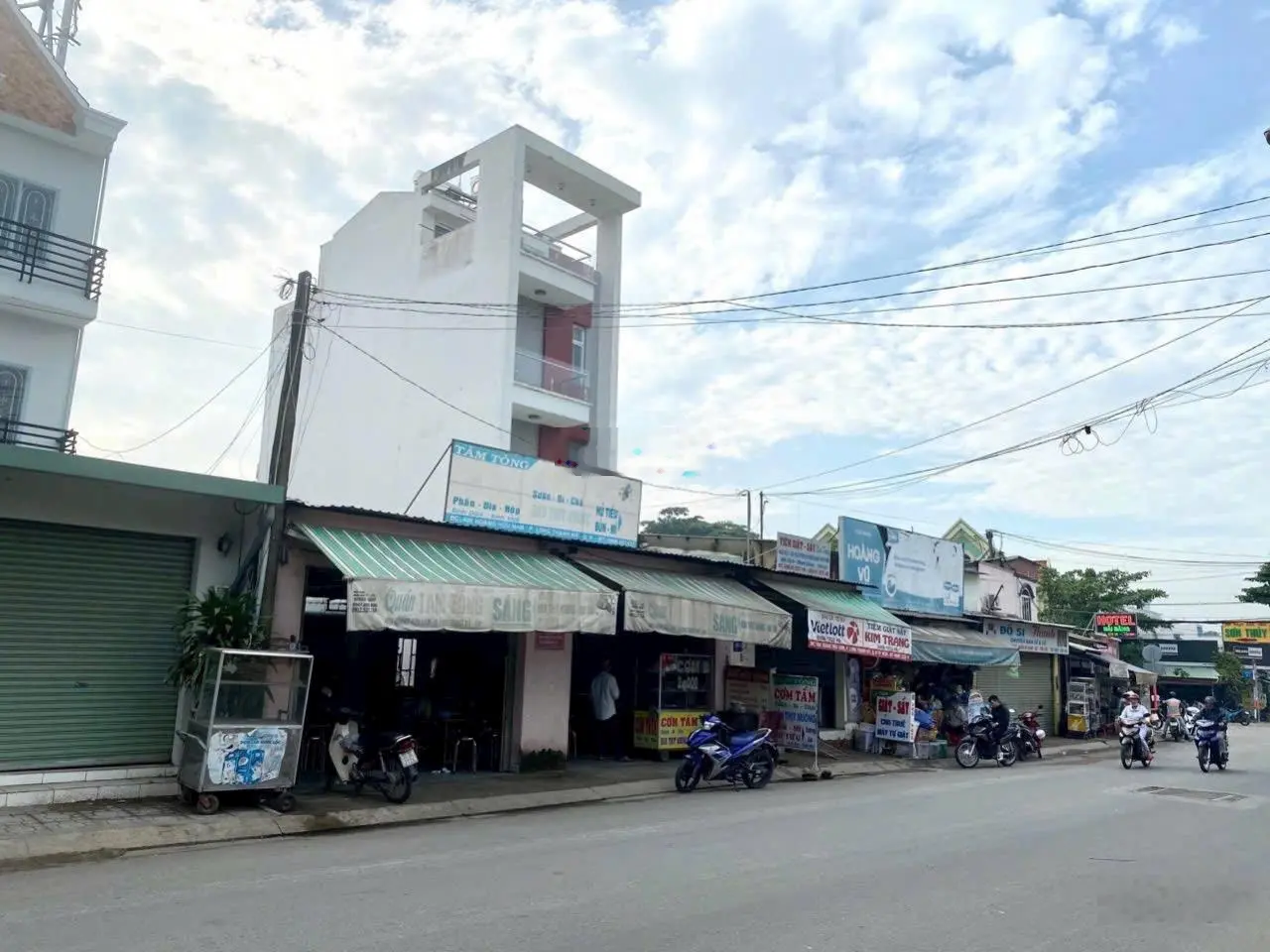 100m2 có sẵn 3 kiot cho thuê, mặt tiền kinh doanh đường 14, Đình Phong Phú, Tăng Nhơn Phú B Quận 9