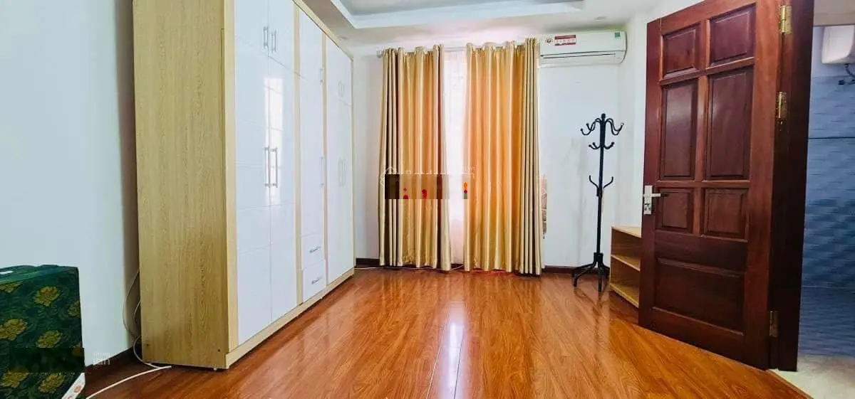 Nhà đẹp TT Ba Đình - Giá đẹp - ngõ thông - gần phố. DT: 35m2 x5tầng tài chính: 6,7tỷ