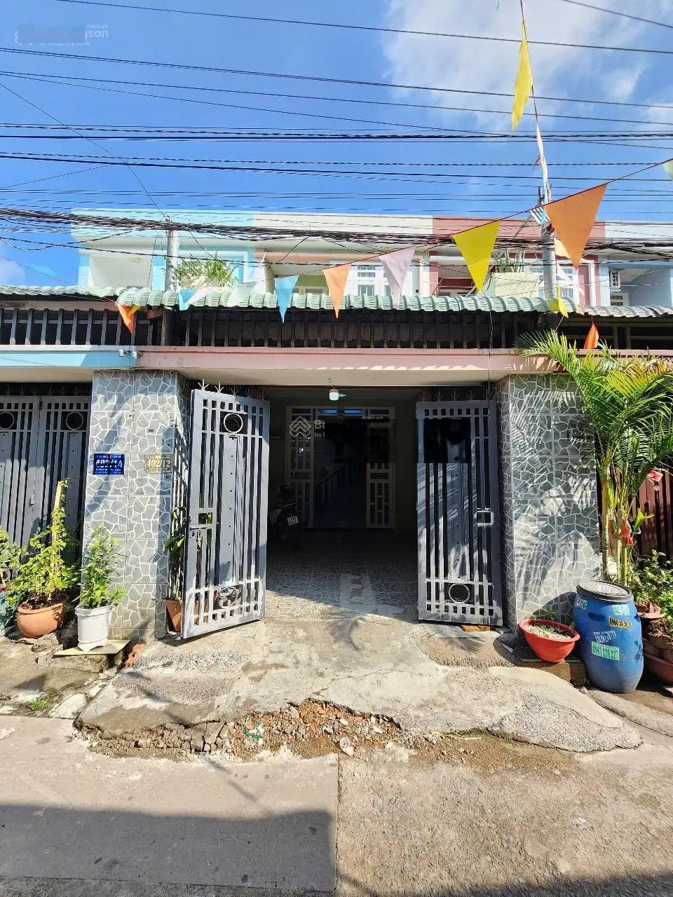 Nhà Sổ Riêng, Đường Ô Tô Gần Chợ Tân Bình Dĩ An