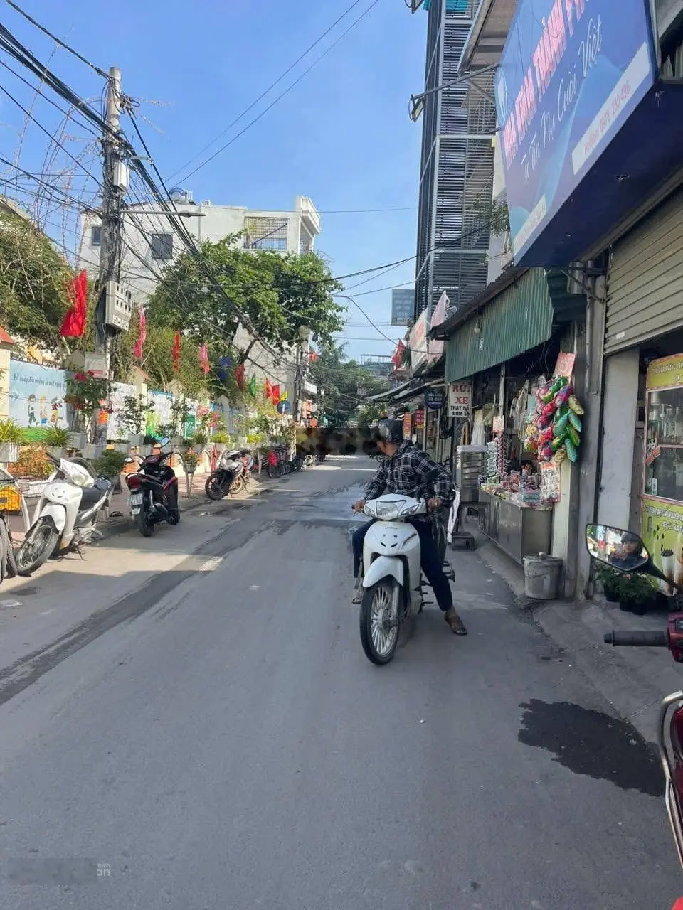 Nhà mặt phố- Kinh doanh đỉnh- Hoàng Mai- 24m- mặt tiền 4.8m- an sinh tiện ích
