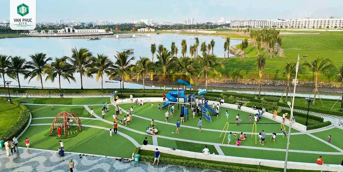 Chính chủ cần bán gấp mặt tiền khu đô thị Vạn Phúc City - DT 12x50m - HĐT 1.5 tỷ/năm - Giá 39 tỷ TL