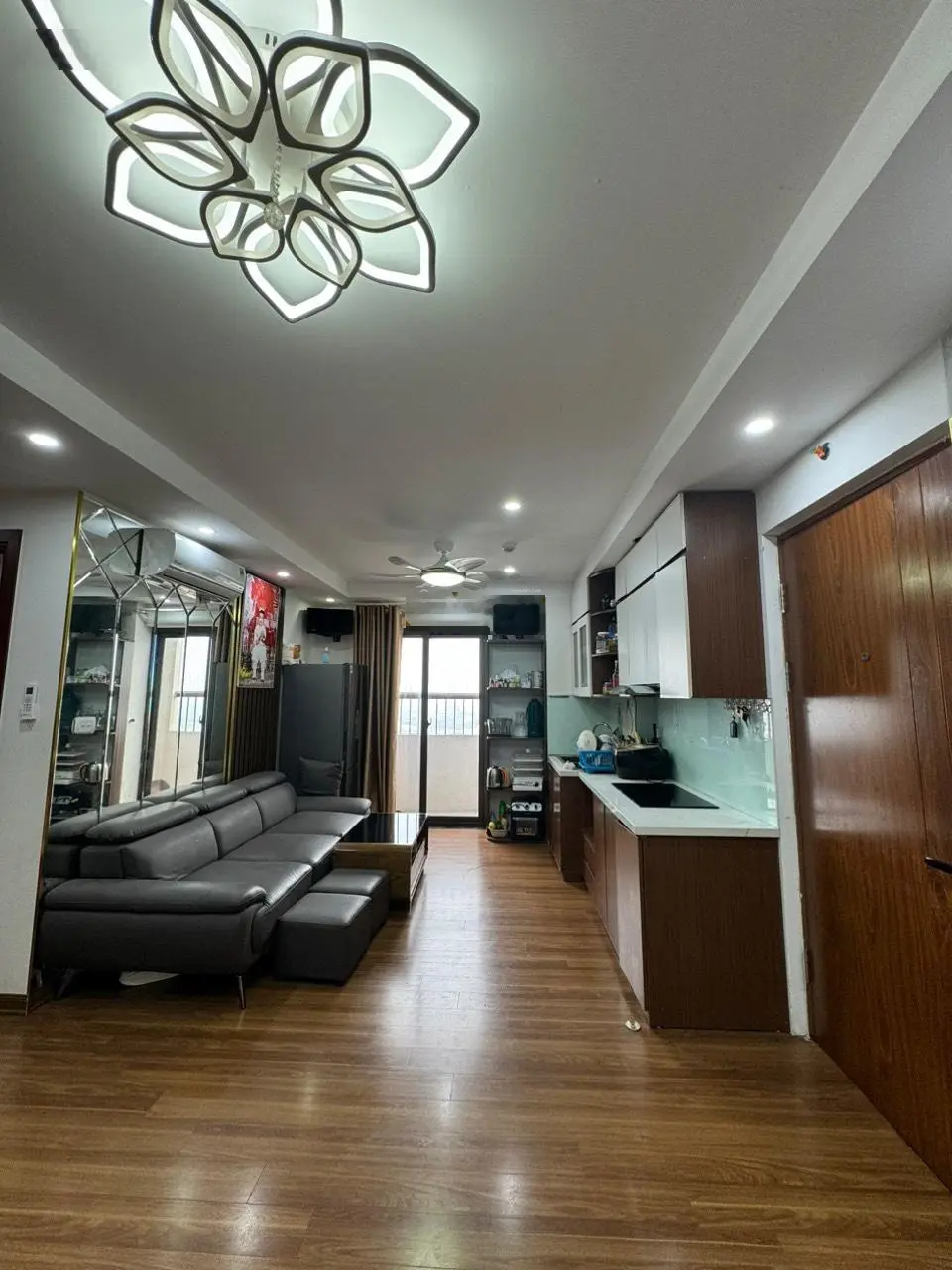 Chính chủ bán căn góc 2 ngủ 62m2 CT1 Yên Nghĩa - Đủ Đồ - View thoáng