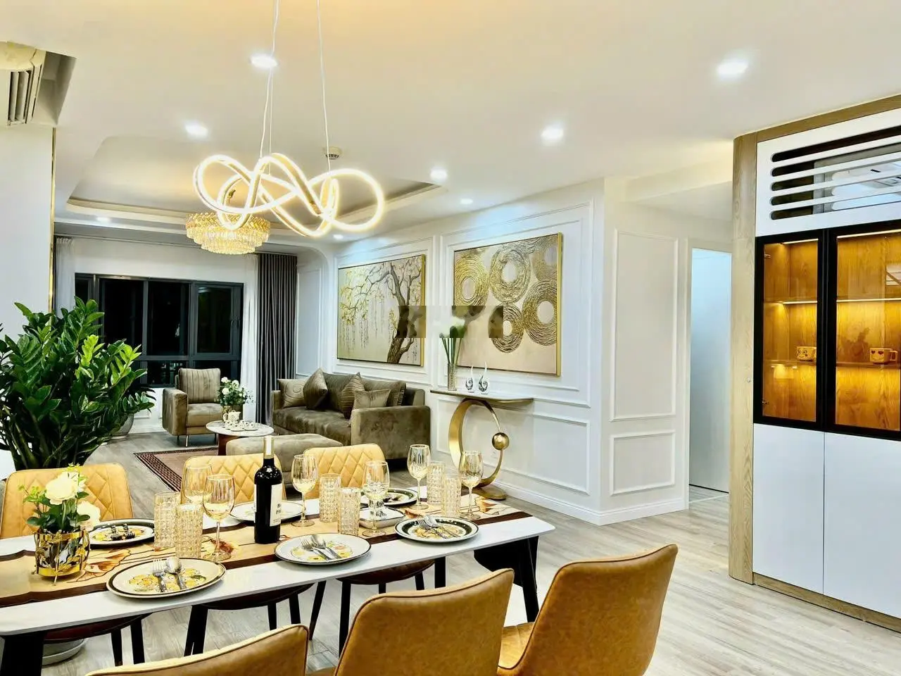 Chính chủ bán căn hộ tại Mulberry Land, diện tích 117m, 3PN-2WC, full nội thất