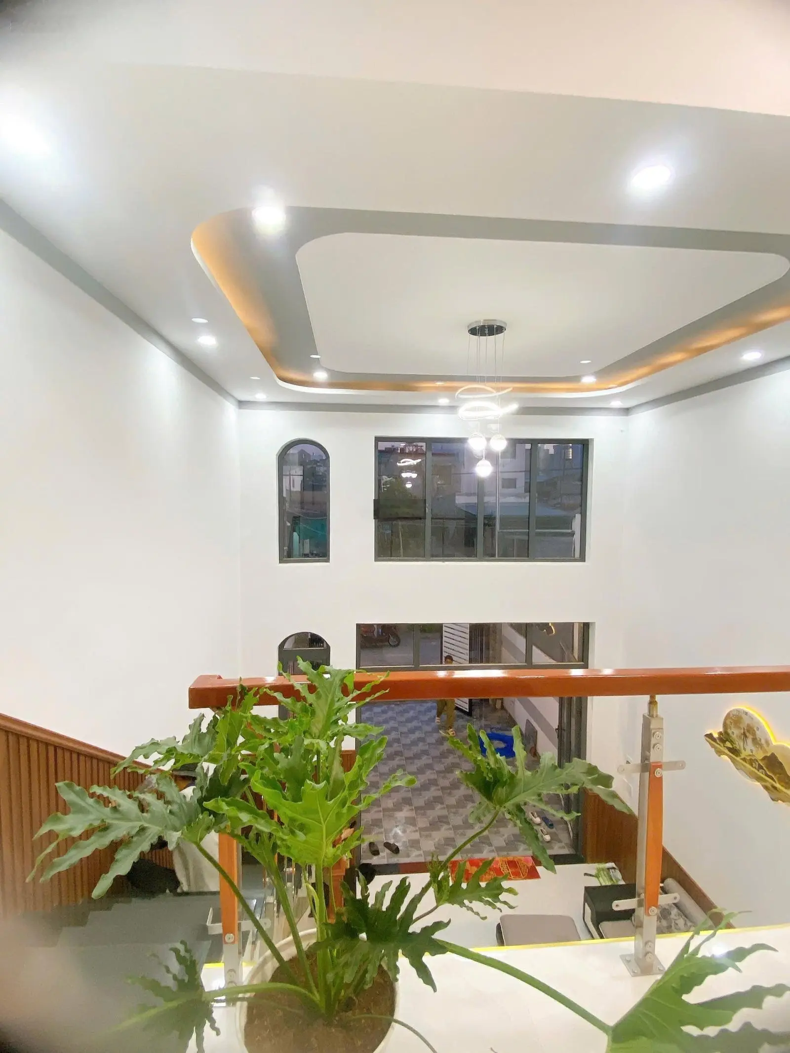 Bán nhà đep, gần chợ Quang Thắng