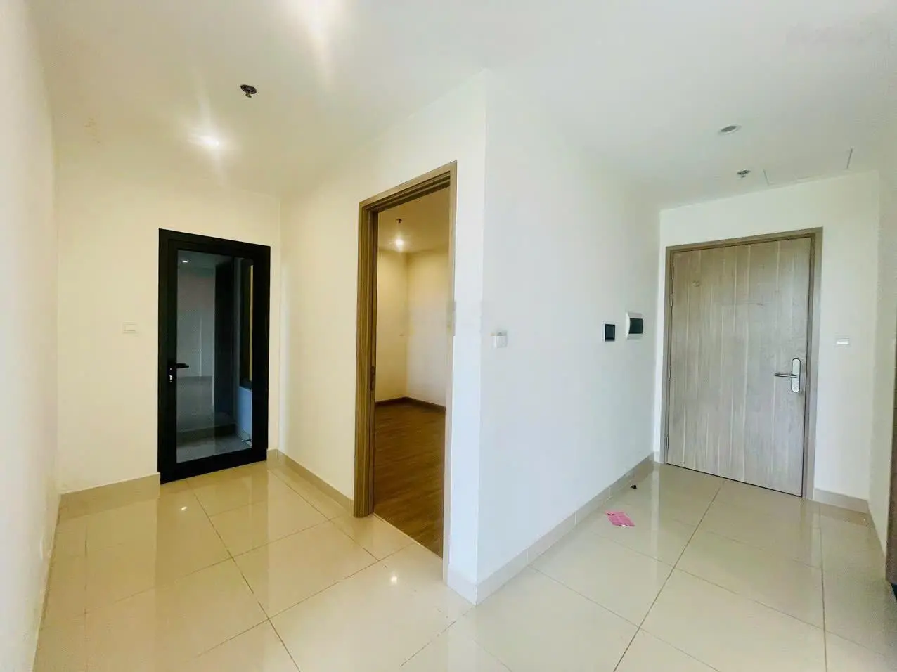 Chỉ 2tỷ5 với 2PN 2WC 67m2 sở hữu căn hộ Vinhomes giỏ hàng chuyển nhượng Rainbow Origami