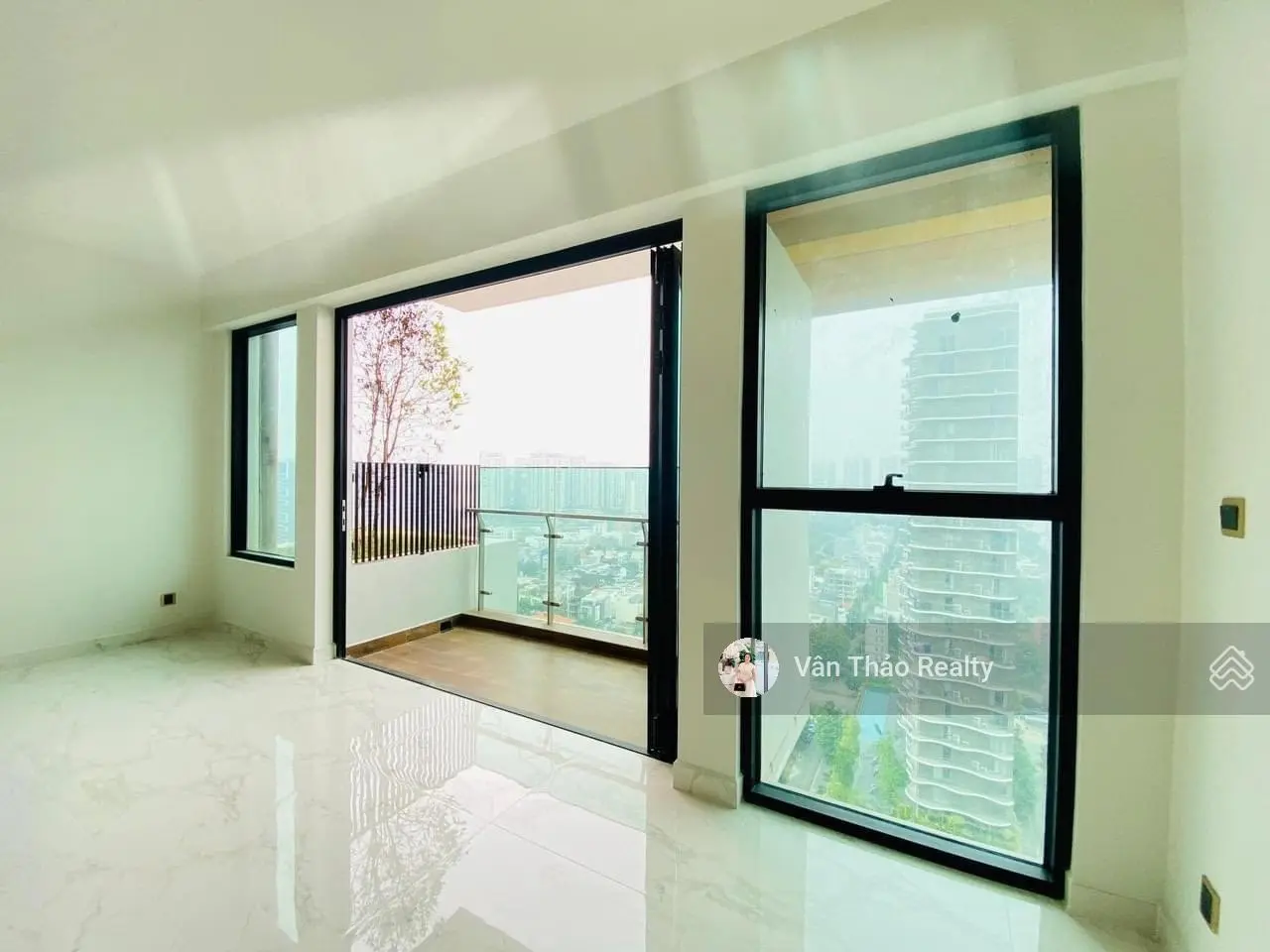 (Chuyên Siêu phẩm) Căn hộ Sky Villa 4 PN view Sông - Tháp Altaz cao cấp - Feliz En Vista Quận 2