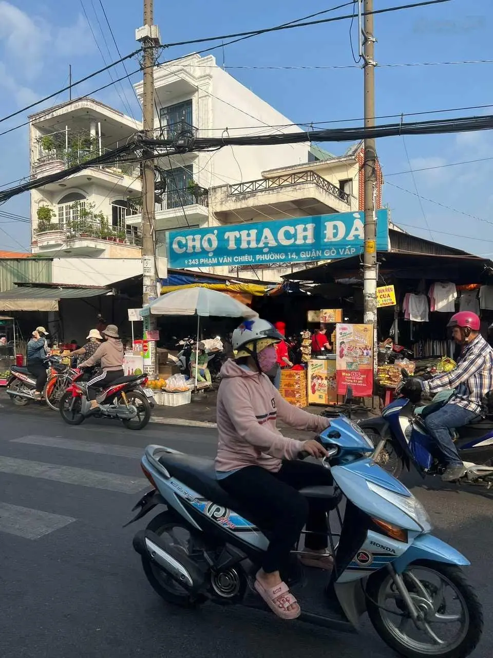 HH1% chính chủ cần bán nhà mặt tiền đường Số 59, ngay chợ kinh doanh buôn bán tốt, 4x18m