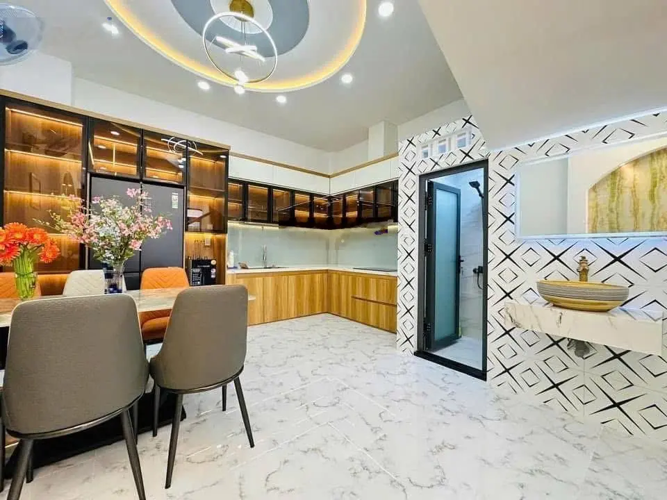 Bán gấp nhà phố đường tôn thất thuyết, quận 3-shr/ giá 2 tỷ 350