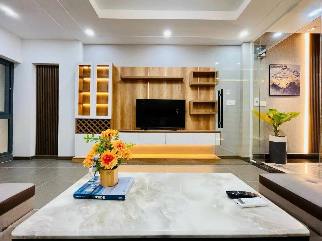 Bán nhà phố liền kề tại 68 Nguyễn Tư Giản, Gò Vấp SHR