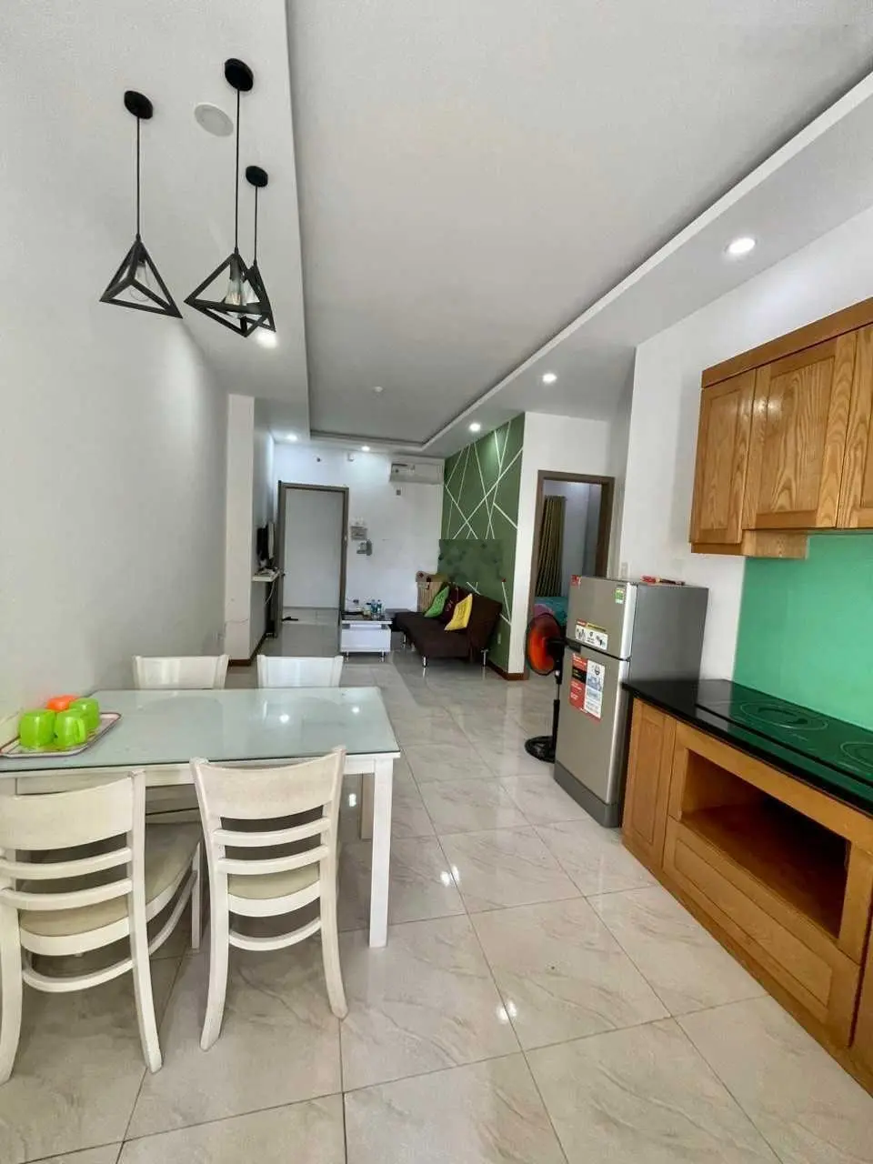 Bán căn hộ 2PN 59m2 tầng thấp Mường Thanh Viễn Triều Nha Trang - Giá chỉ 1.5 tỷ - LH: 0909 785 ***