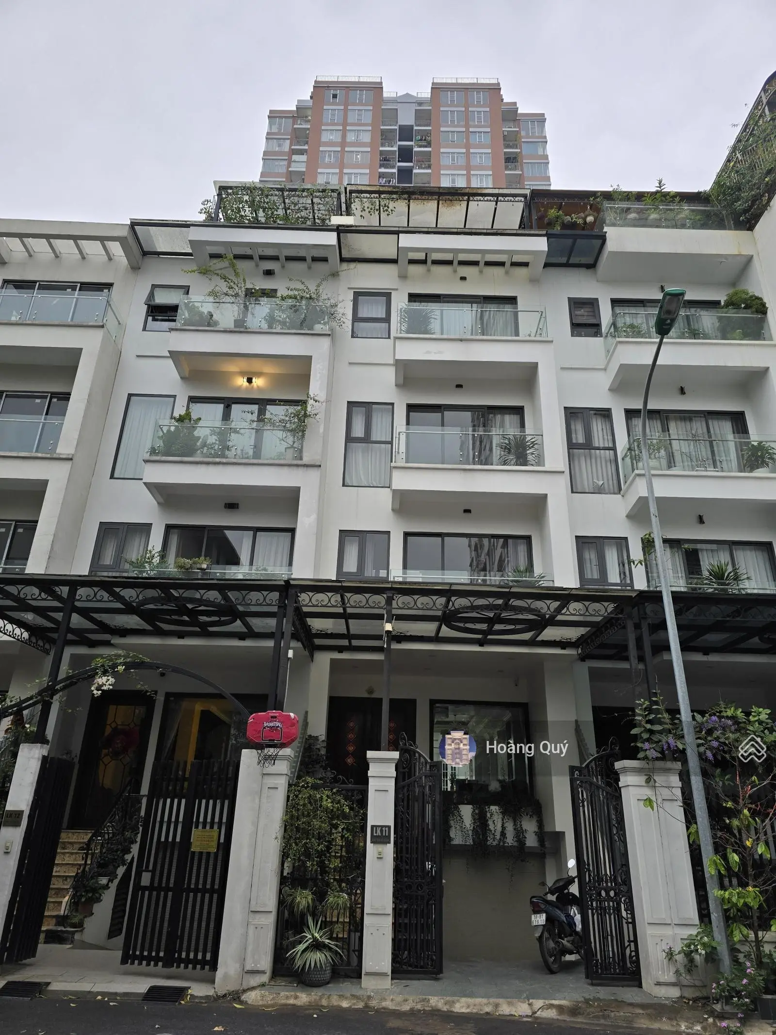 Bán gấp liền kề KĐT mới Hạ Đình 135m2 * 6 tầng thang máy, kinh doanh 10/10 hầm gara view chung cư
