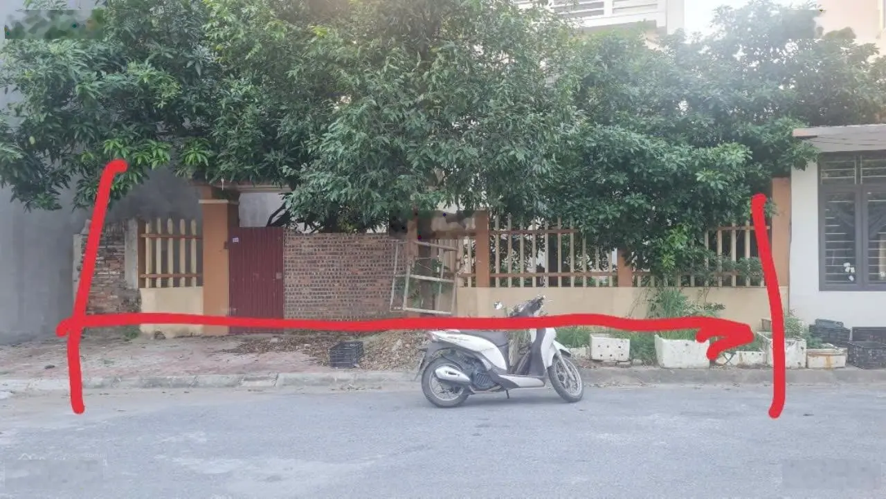 Cần bán lô đất diện tích rộng, mặt tiền lớn, ngay cạnh Hồ Búp Lê Phương Vỹ, TP BN. Giá chỉ 5, x tỷ
