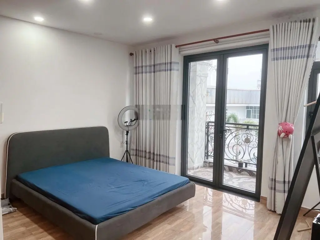 Mặt tiền kinh doanh đa ngành nghề-mới đẹp ở ngay-63m2-5 tầng-5pn-gần lê văn thọ p16 gv-chỉ 11 tỷ tl
