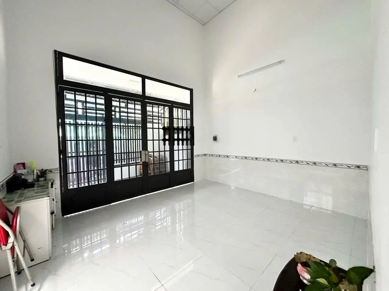 5,6x14m Trệt lửng 3 PN sổ hồng riêng giá chỉ 2tỷ980tr thị trấn Nhà bè