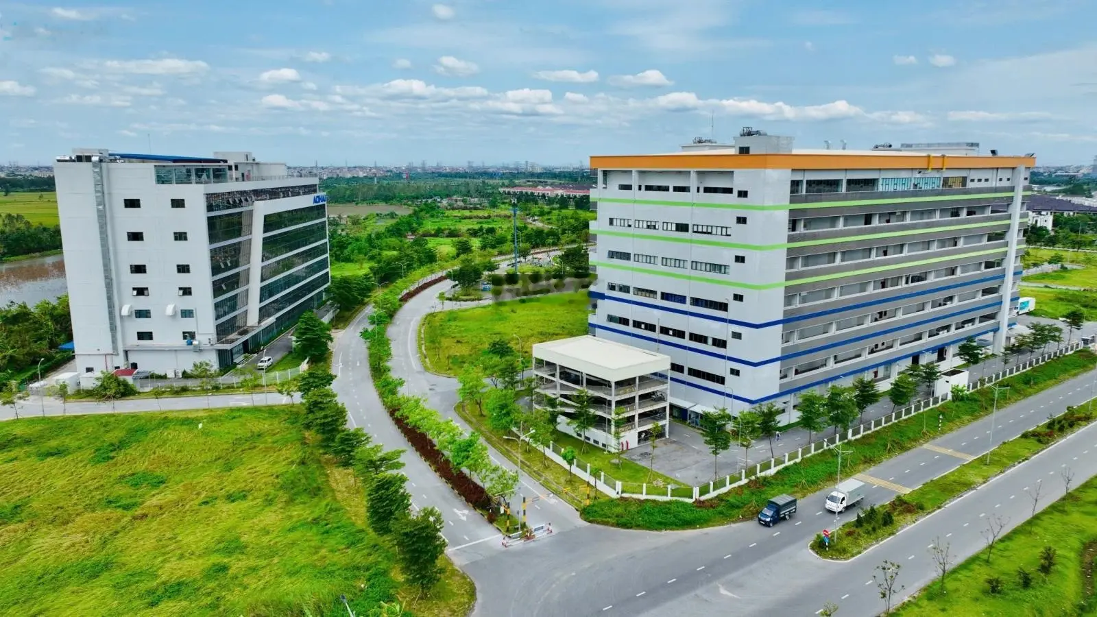 Bán shophouse hàng hiếm tại Centa Riverside, 11,05 tỷ, 120m2, 4PN, 4WC